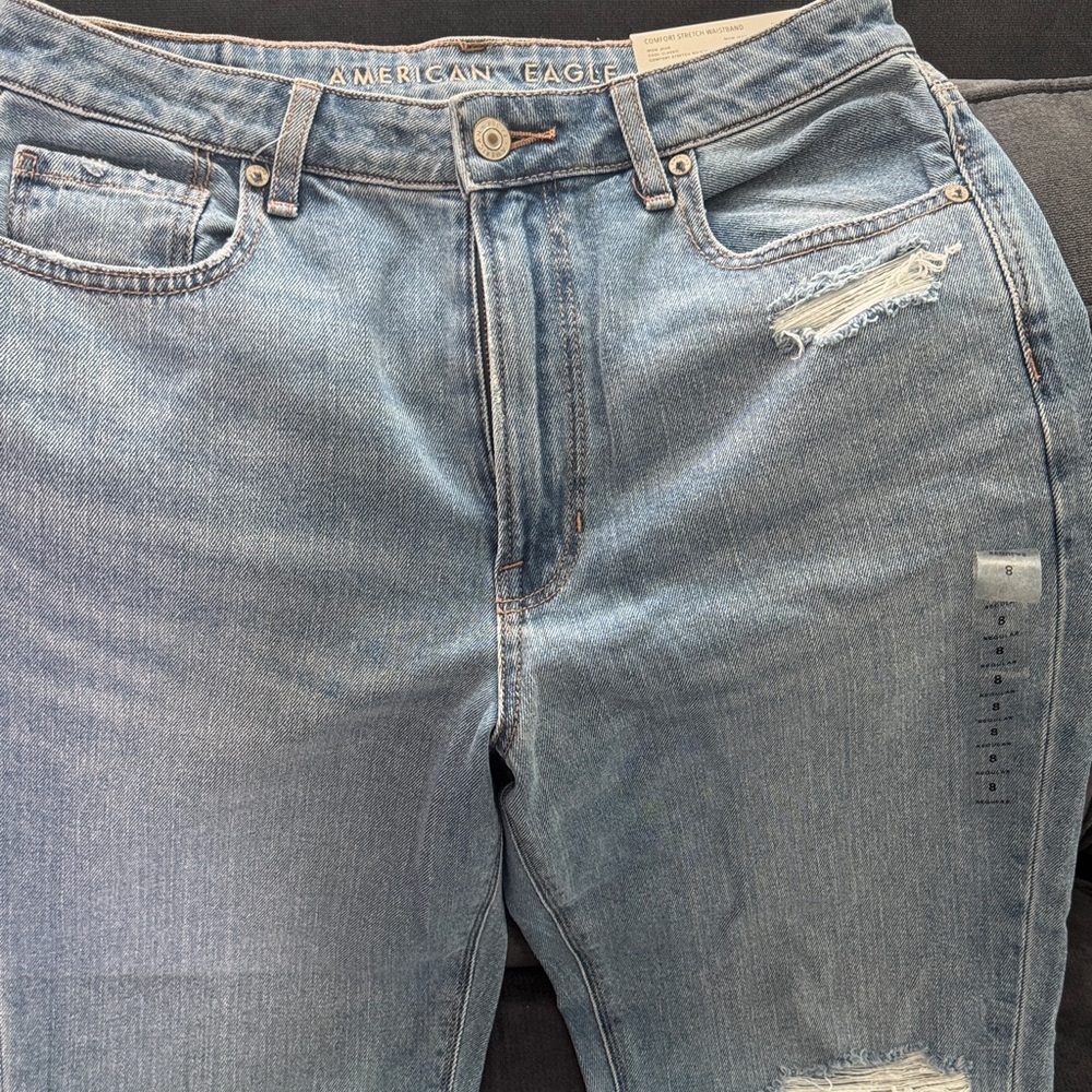 American Eagle Light Blue Mom Jeans